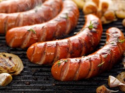 Resep Sosis Bakar Bumbu Rempah yang Juicy Gurih