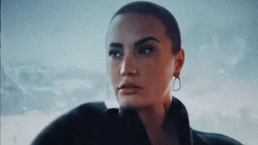 Lirik Lagu Heart Attack - Demi Lovato