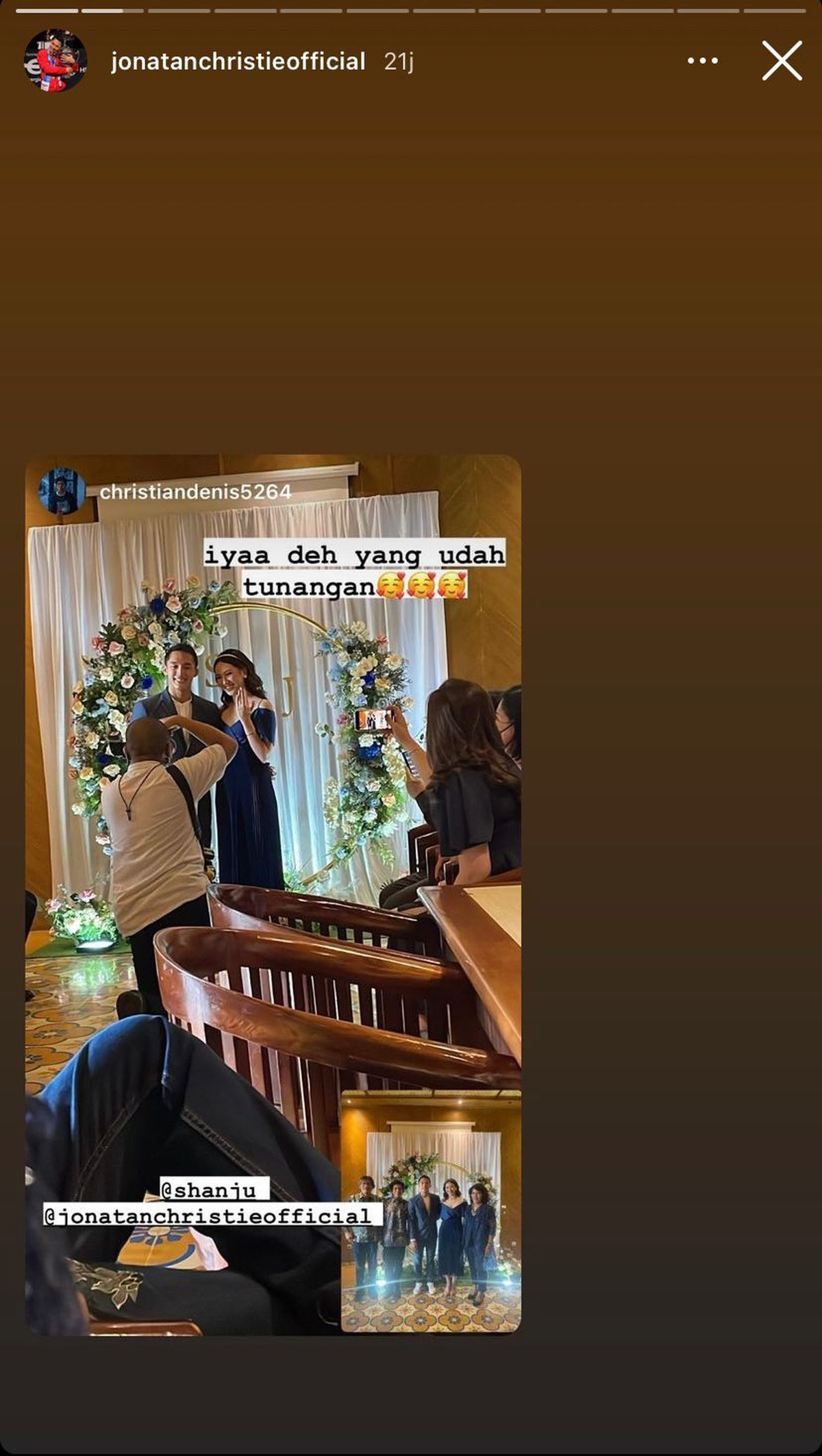 Kabar bahagia datang dari Shanju eks JKT 48 dan Jonatan Christie yang telah resmi bertunangan&period; Yuk intip potret mereka&excl;