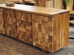 Produk Furnitur dari Kayu Jati Tua Asal Jatim Ini Tembus Pasar Eropa