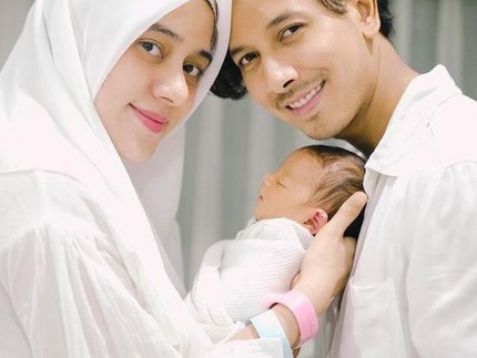 7 Potret King Zhafi Putra Fairuz A Rafiq & Sonny Septian, Dipuji Ganteng dari Lahir
