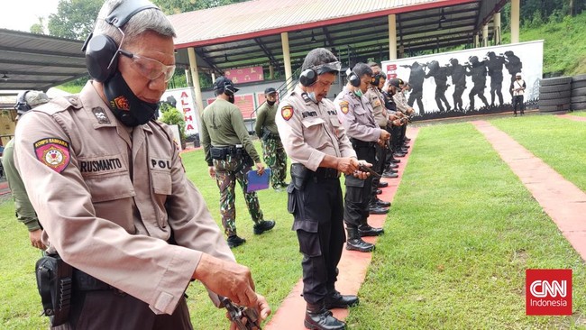 Kapolda Jawa Tengah Irjen Ahmad Luthfi menyebut pelaku kriminal berpotensi bermunculan karena aktivitas warga telah kembali normal.