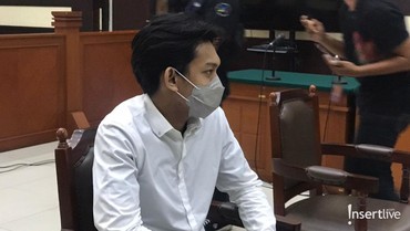 img-title Diminta Ganti Rugi, Ibunda Gaga Sebut Ayah Laura Anna Seperti Batu