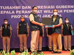 Kumpulkan Lurah hingga Camat, Anies Ingatkan RPJMD 2017-2022 Dituntaskan