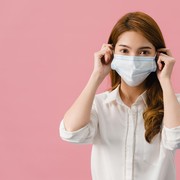 Menebak Kepribadian dari 5 Motif Masker yang Sering Dipakai Sehari-hari, Ada yang Ingin Jadi Pusat Perhatian!