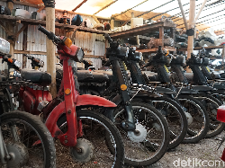 Punya 175 Unit Motor Klasik! Ini Sosok Antik Pemiliknya