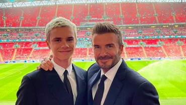 img-title Ingin Fokus Jadi Atlet Sepakbola, Romeo Beckham Rela Putuskan Kekasih