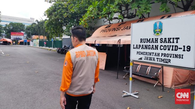 RSLI Surabaya mengaku siap menangani pasien seiring dibukanya bandara Juanda menerima pelaku perjalanan luar negeri.