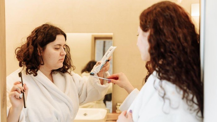 Jangan Tunggu Mekar, Ini Frekuensi Waktu Terbaik untuk Mengganti Sikat Gigi yang Benar!