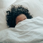 Sama Kayak Kurang Tidur, Kelebihan Juga Nggak Baik, Ini 5 Penyakit yang Mungkin Terjadi Ketika Kamu Susah Bangun