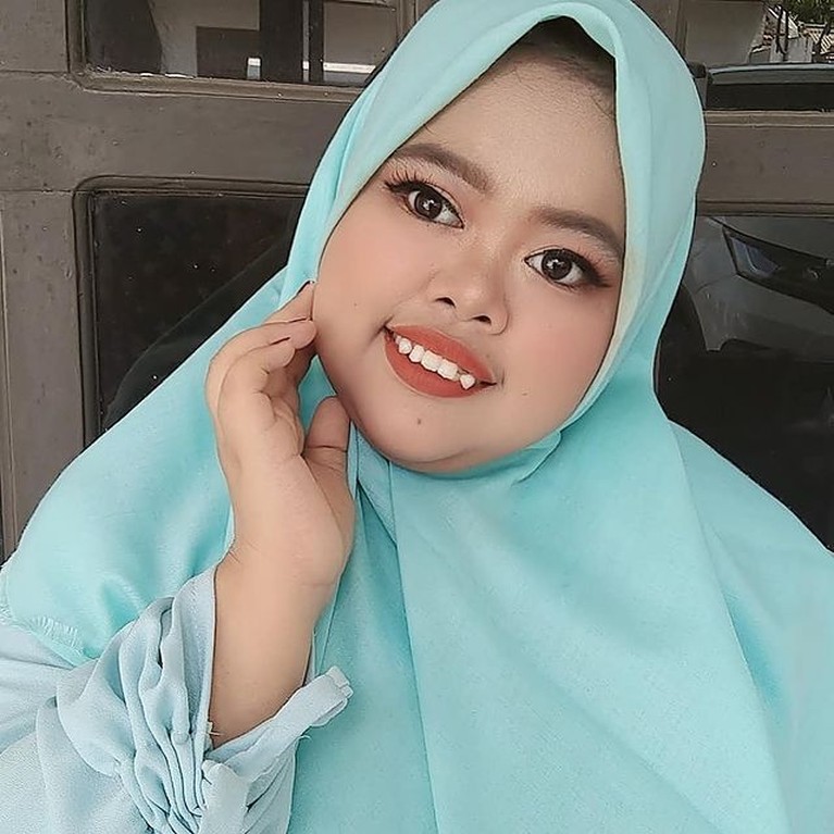 Penampilan terbaru Kekeyi dengan tubuh makin langsing jadi sorotan, yuk intip transformasinya dari awal terkenal hingga kini!