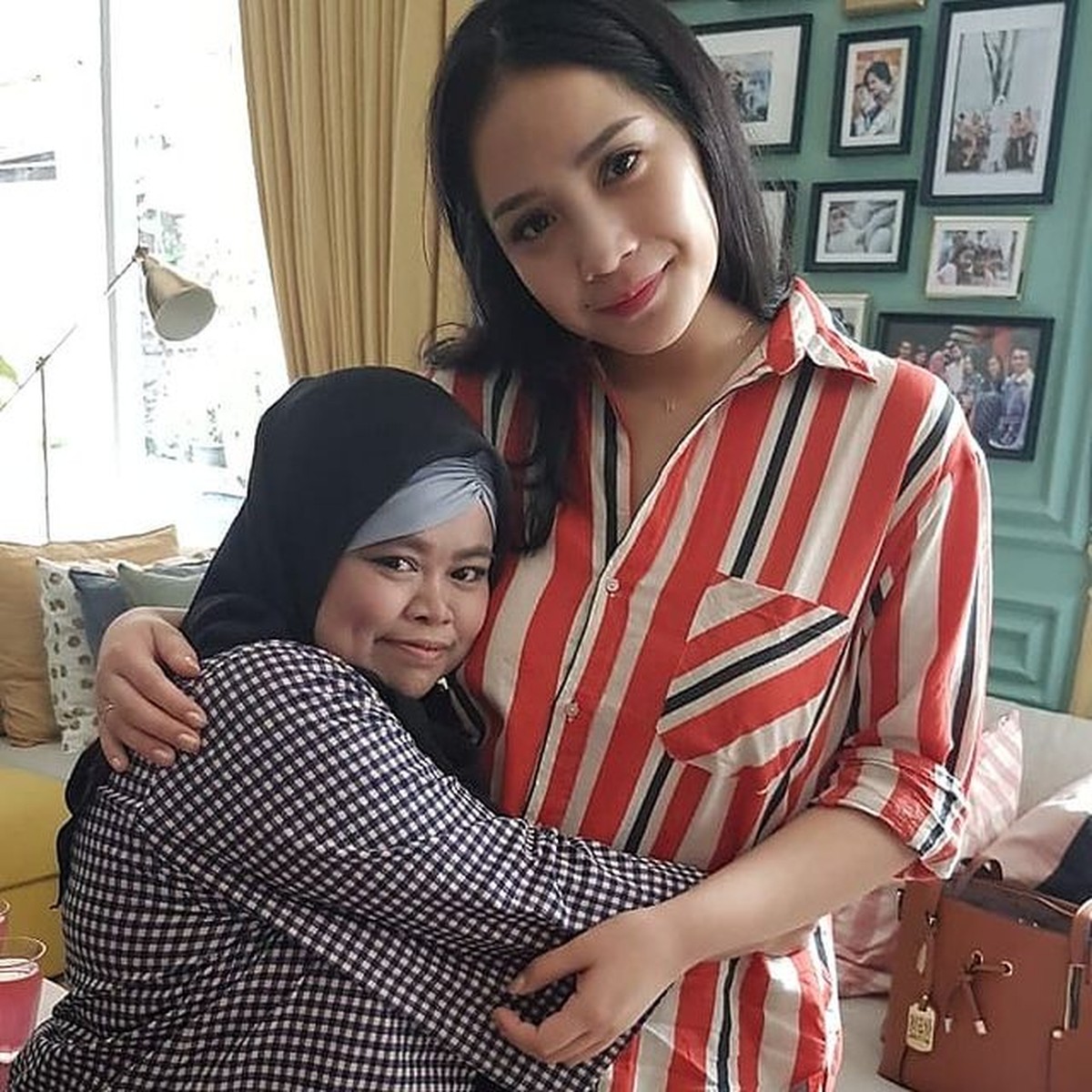 Penampilan terbaru Kekeyi dengan tubuh makin langsing jadi sorotan&comma; yuk intip transformasinya dari awal terkenal hingga kini&excl;