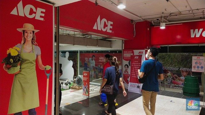 Ace Hardware (CNBC Indonesia/Tri Susilo)