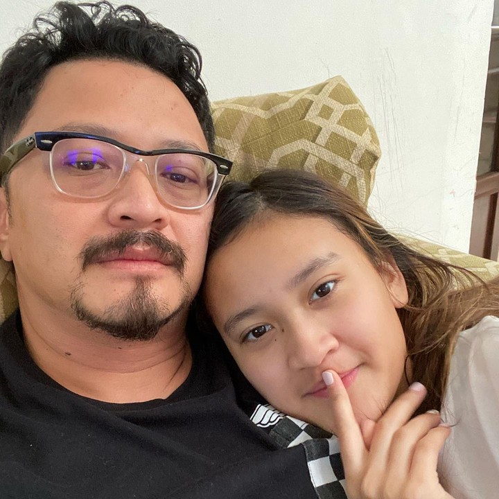7 Potret Cantik Anak Sulung Ferry Maryadi yang Kini Sudah Beranjak