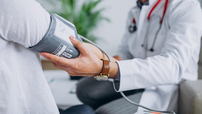 5 Cara Menurunkan Kolestrol Akibat Kebanyakan Makan Daging Saat BBQ-an Malam Tahun Baru