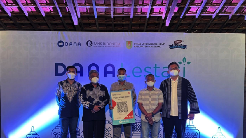 Perusahaan layanan keuangan digital DANA meluncurkan inisiatif sosial bertajuk DANA Lestari.