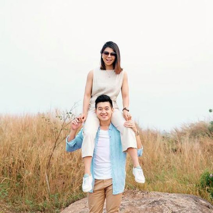 <p>Sebelum menikah, tak banyak momen romantis yang mereka berdua bagikan di media sosial. Tapi, foto dan <em>caption</em> yang sesekali mereka unggah berhasil membuat netizen baper. (Foto: Instagram @felixdjimin)</p>