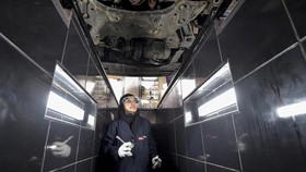 FOTO: Cerita Montir Wanita di Arab Saudi