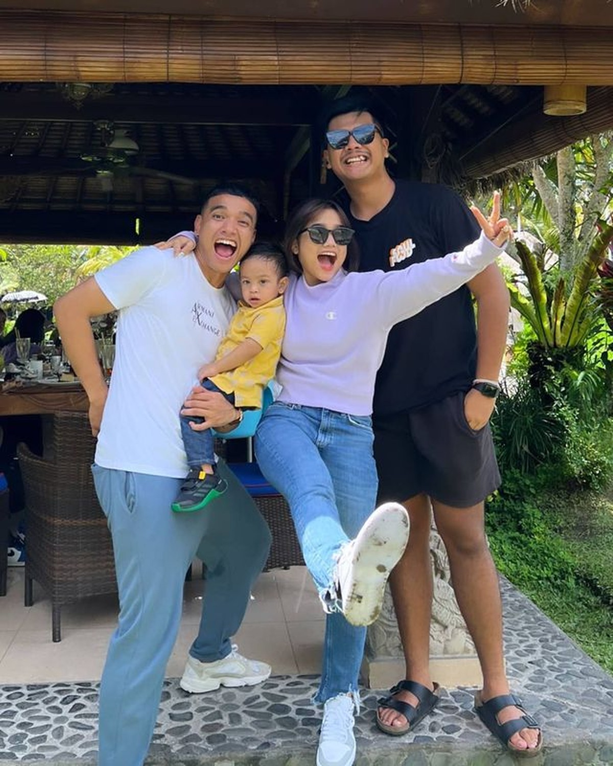 Potret Fuji bersama Gala Liburan ke Bali