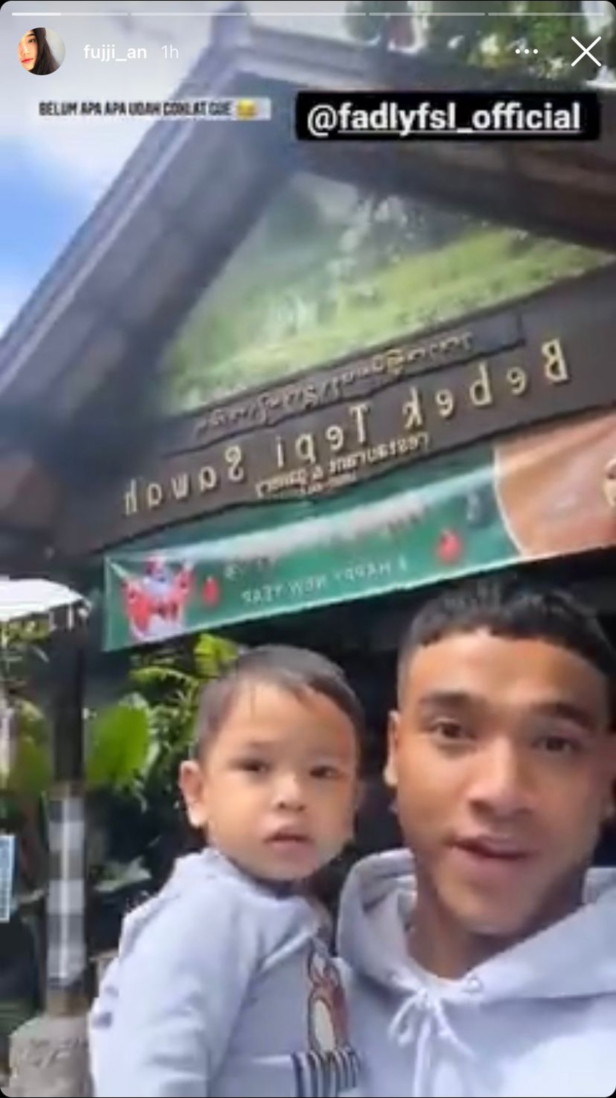 Potret Fuji bersama Gala Liburan ke Bali