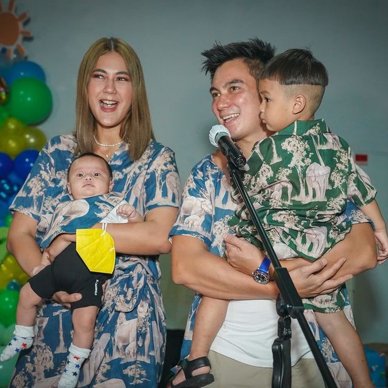 Sewa Satu Ancol, 8 Potret Pesta Ultah ke-2 Kiano Tiger Wong yang Inspiratif Baim Wong gelar meriah pesta ulang tahun putra sulungnya, Kiano Tiger Wong sewa satu ancol dan dihadiri para artis. Yuk intip!