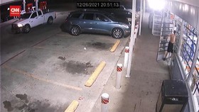 VIDEO: Pelaku Penembakan 4 Remaja di Texas AS Masih Buron
