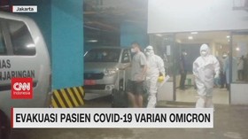 VIDEO: Evakuasi Pasien Covid-19 Varian Omicron