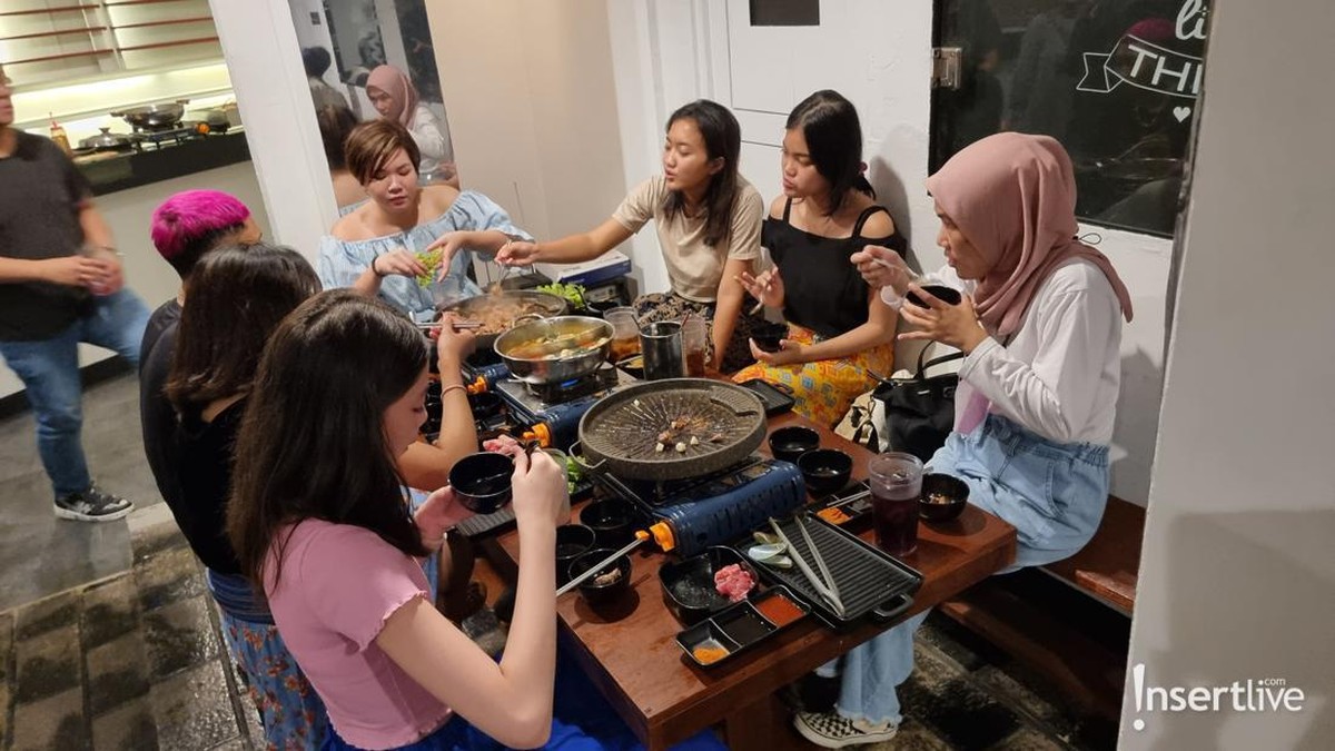 6 Potret Top 5 IMB Makan Bareng