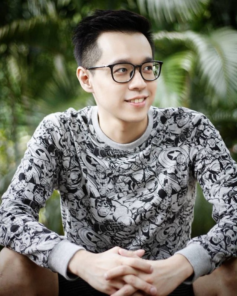 7 Potret Ardes Goenawan Presenter yang Dihujat Nama presenter Ardes Goenawan sedang jadi perbincangan usai Timnas Indonesia kalah di final Piala AFF. Yuk intip potretnya!
