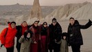 7 Potret Kemesraan Atta Halilintar & Aurel Hermansyah Babymoon di Cappadocia Atta Halilintar dan Aurel Hermansyah tengah menikmati babymoon berkunjung ke Cappadocia, Turkey. Yuk intip kemesraan mereka!