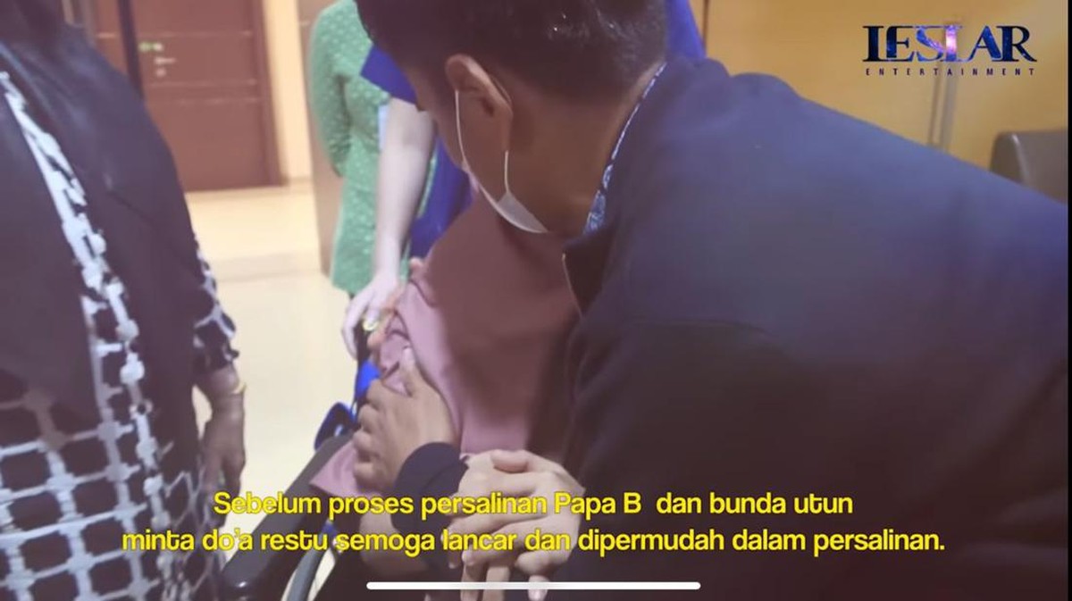 Persalinan Lesti Kejora menjadi jauh dari waktu perkiraan lahiran&period; Ini potret detik-detik Lesti lahirkan baby L yang baru diungkap&excl;