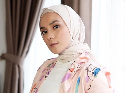 Kisah Enno Lerian & Suami Hidup Kekurangan, Tak Ada Uang hingga Kardus Dijadikan Lemari