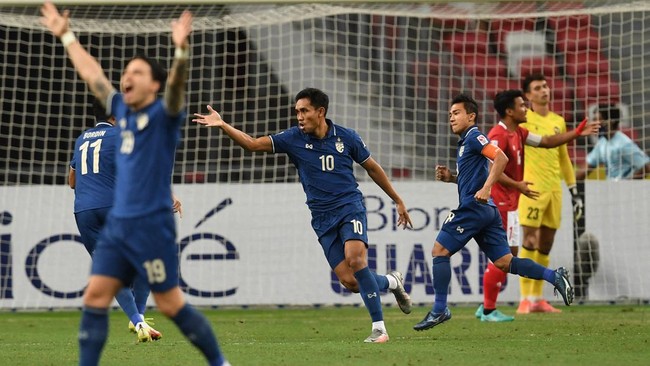 Timnas Indonesia kerap tampil di final Piala AFF, namun tak jarang pula merasakan kekalahan dengan kebobolan banyak gol dalam partai puncak.