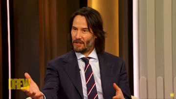 KEANU REEVES MERASA BEBAS SAAT BERAKTING