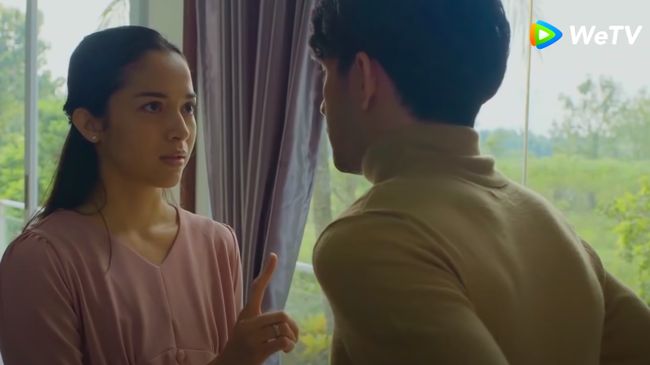 Serial Layangan Putus episode 7B menceritakan kehidupan Kinan dan Aris setelah bertengkar hebat. Berikut sinopsisnya.