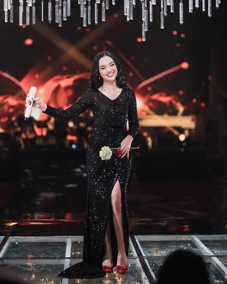 Ann Schedeen yalangoch