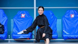 Sosok Cantik Madam Pang Manajer Tim Nasional Thailand yang Curi Perhatian