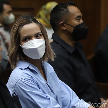 Nia Ramadhani & Ardi Bakrie Resmi Bebas Usai 8 Bulan Rehabilitasi