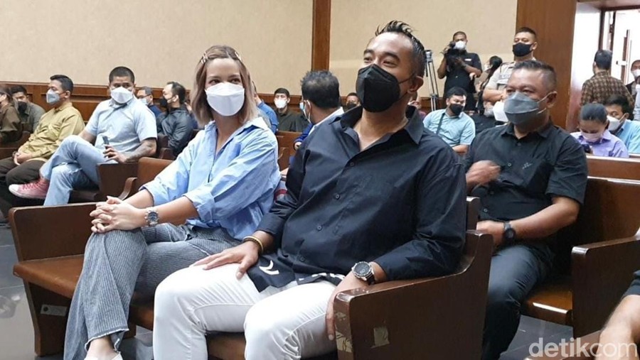 Nia Ramadhani dan Ardi Bakrie (Zunita Amalia Putri/detikcom).