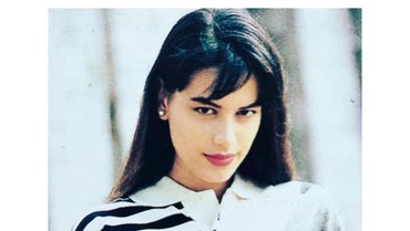img-title Pamer Foto Lawas, Sophia Latjuba Disebut Tak Berubah sejak Dulu