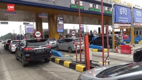 VIDEO: Jelang Tahun Baru, Arus Tol Cikampek Terus Meningkat