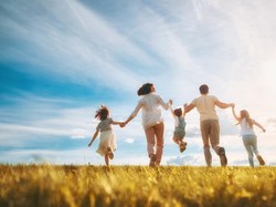 Waspada Omicron, Tingkatkan Imunitas Saat Nataru dengan Cara Ini