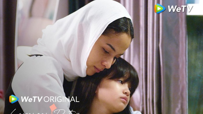 Cuplikan adegan serial Layangan Putus.