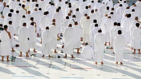 Keutamaan Shalat di Masjidil Haram bagi Umat Islam