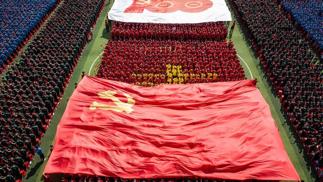 Kenapa China 'mengharamkan' kepercayaan terhadap agama hanya di dalam Partai Komunis China?