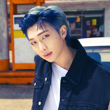 RM BTS Bantah Rumor Pacaran dengan Wanita Kaya Raya