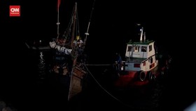 VIDEO: Momen Pendaratan 120 Pengungsi Rohingya di Aceh Utara