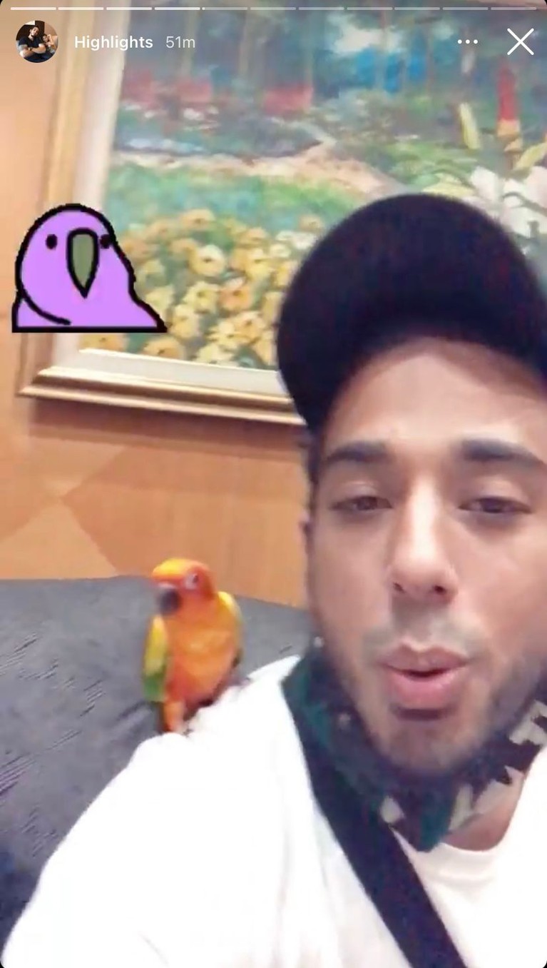 7 Potret Axel Gondokusumo Putra Ayu Azhari Belum lama ini putra Ayu Azhari, Axel Gondokusumo mengaku menjadi korban pemukulan di salah satu klub di Bali. Yuk intip potretnya!