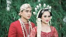 Lutfi Agizal dan Nadya Indry sang istri yang kini berbadan dua baru saja menggelar acara ngunduh mantu&period; Yuk intip momennya&excl;