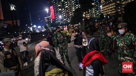 Crowd Free Night Mulai Berlaku, Warga Diminta Bubar dari Bundaran HI